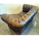 Chesterfield XL Classic  2-es kanapé Antik középbarna A5M