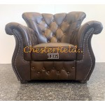 Chesterfield Monk fotel Antikközépbarna A8M