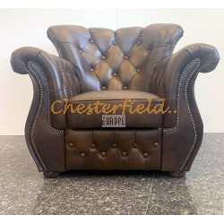 Chesterfield Monk fotel Antikközépbarna A5M