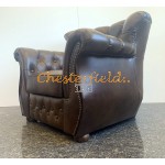 Chesterfield Monk fotel Antikközépbarna A8M