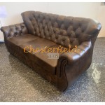 Monk Chesterfield 3-as kanapé Antik középbarna (A5M)