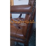 Chesterfield King karfásszék Antik óarany S12