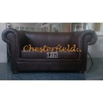 Chesterfield London 2-es bőrkanapé Antikbarna A5