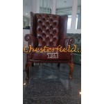 Chesterfield St. James fülesfotel Antikkonyak A4