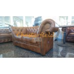 Chesterfield XL Windchester 2-es kanapé Antik óarany